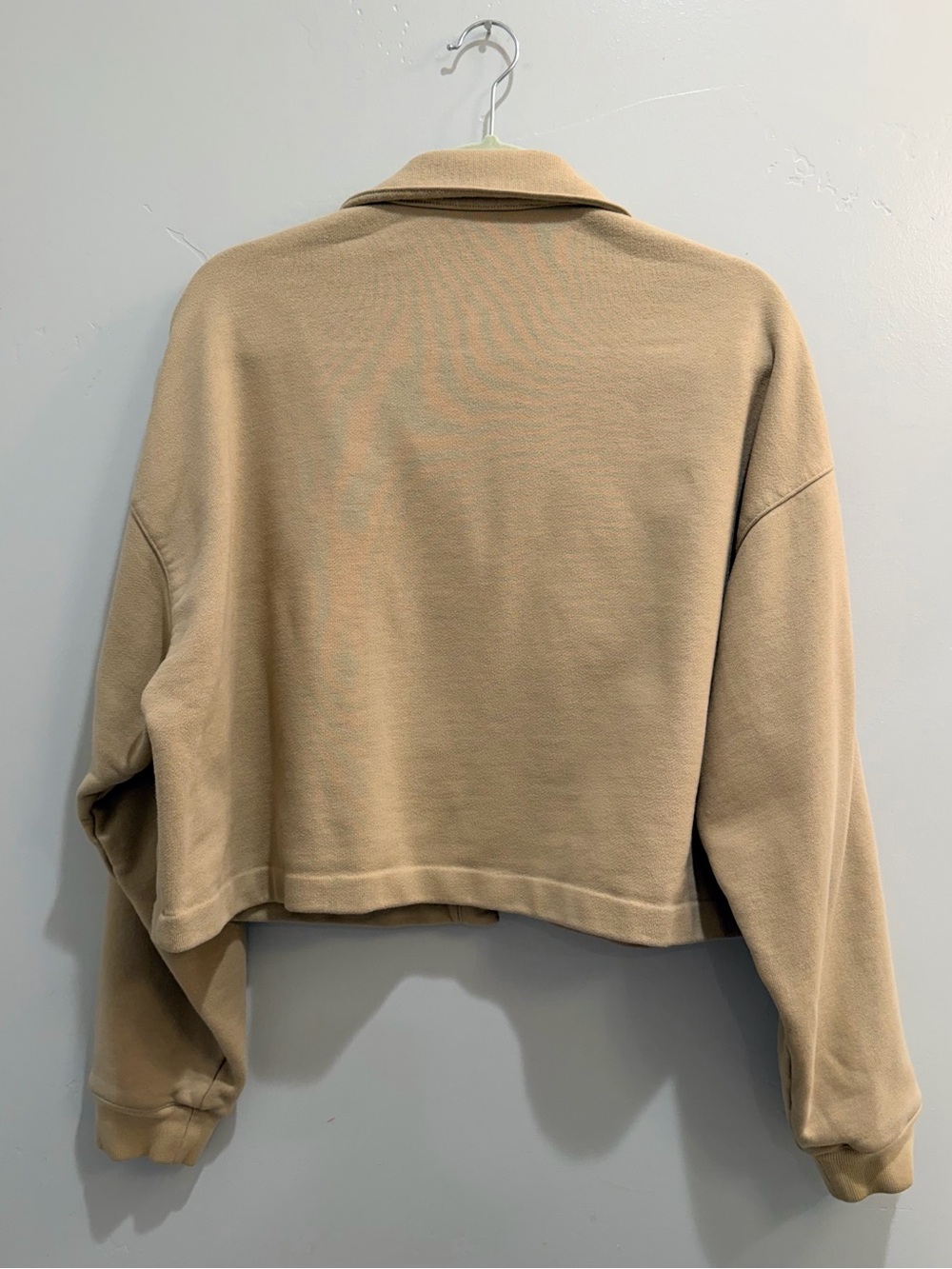 Alo Yoga Renown Cropped Button-Up Pullover Jacket - Macadamia - Tan Beige Medium - Picture 8 of 10